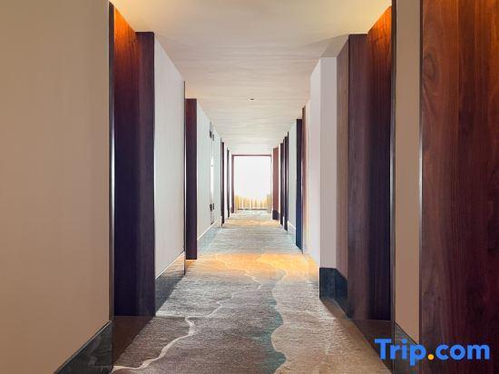 Пинсян: Tian'e Fashion Hotel