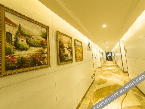 Пинсян: Tian'e Fashion Hotel