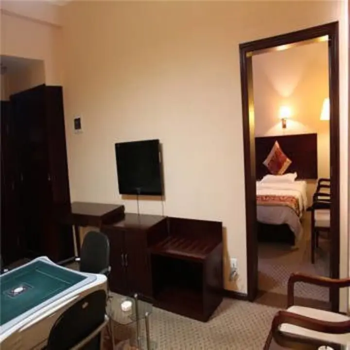 Юйси: Eshan Hotel