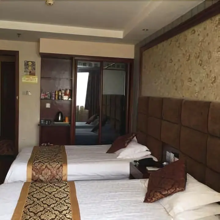 Хучжоу: Leeline Hotel