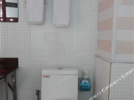 Лицзян: Yuanming Business Hostel