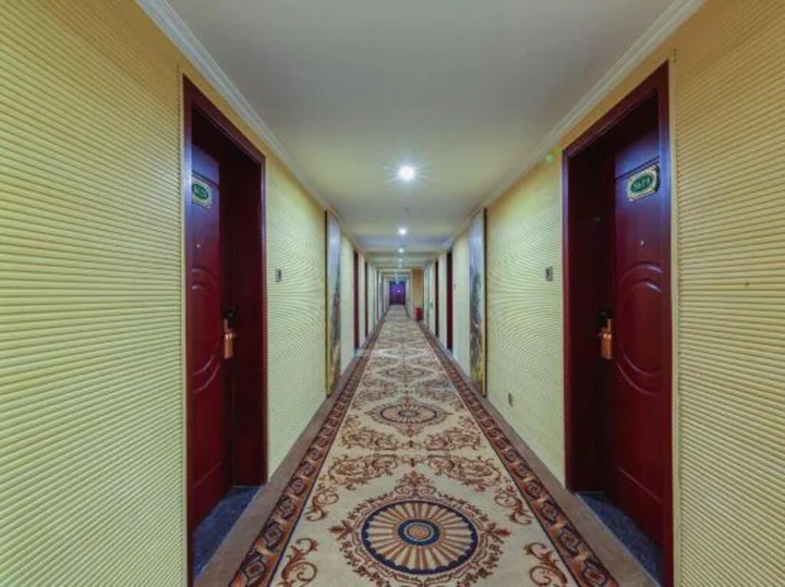 Хуаншань: Vienna Classic Hotel (South Gate of Mount Huang Scenic Area)