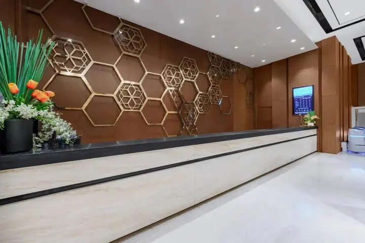 Шанхай: Yitel Premium