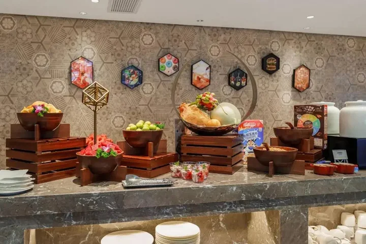 Шанхай: Yitel Premium