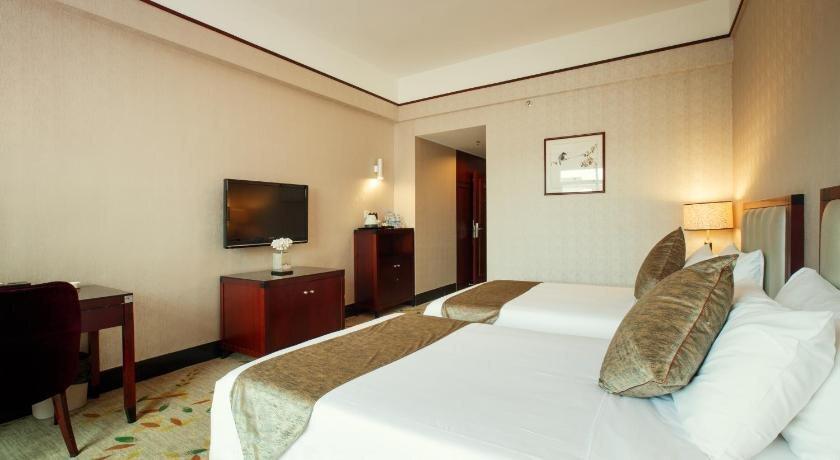 Чжуншань: Jinbai Hotel