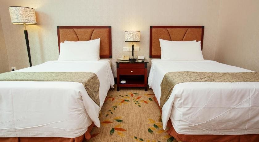 Чжуншань: Jinbai Hotel