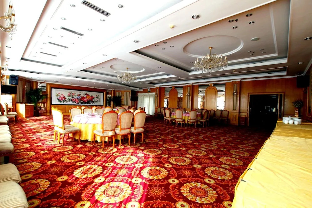 Бэйхай: Beihai Silver Beach Begonia Bay Hotel