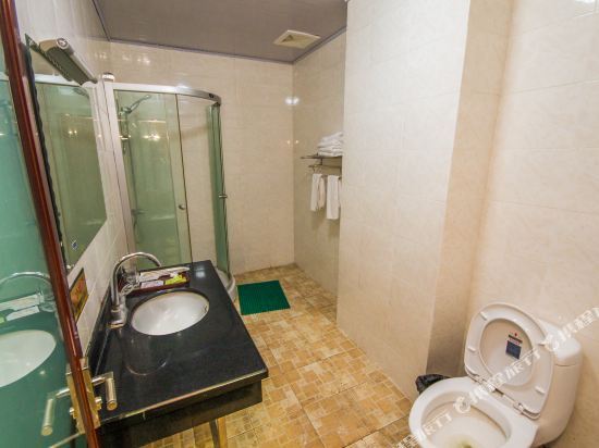 Лешан: Huang Di Hotel