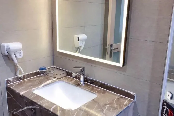 Юнчжоу: Jinyi Hotel