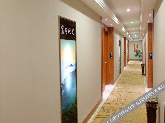 Даньдун: Wanhao Business Hotel