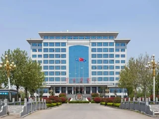 Линьи: Yinan Hotel (Zhisheng Hot Spring Resort No.2 Building)