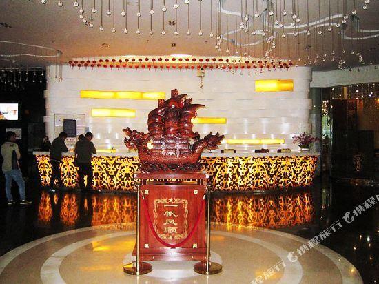carousel image 5