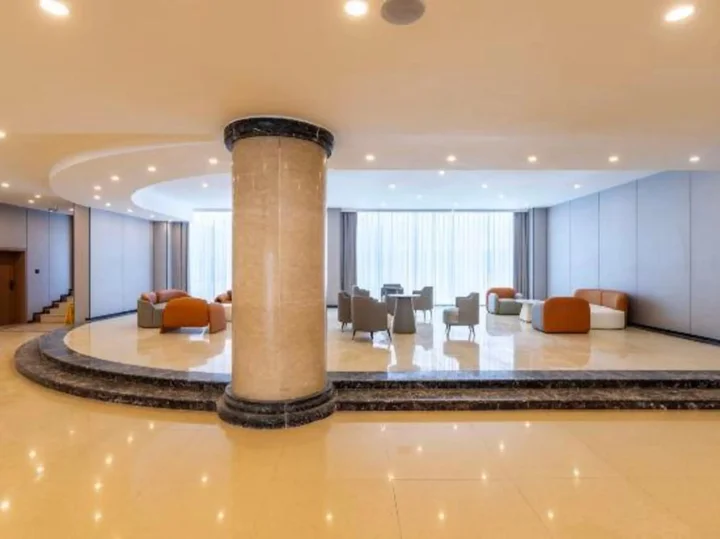 Чэнду: Xiling Snow Mountain Maple Leaf Hotel