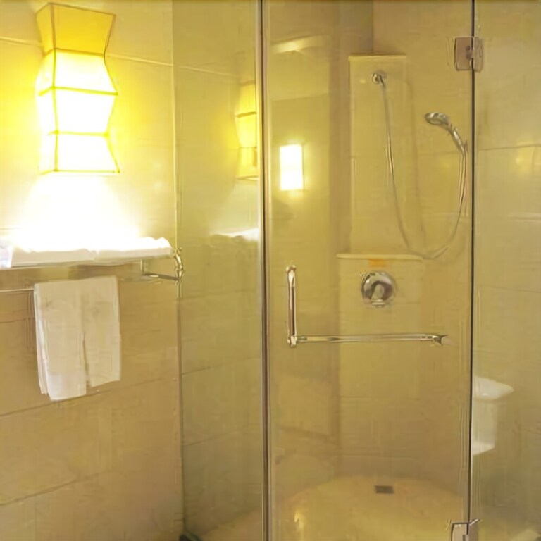 Чжаоцин: Guang Hai Hotel
