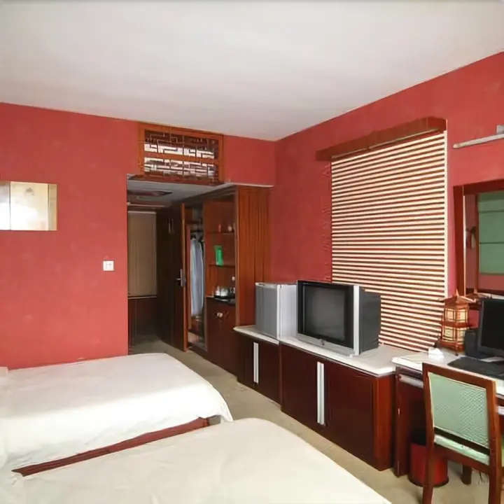 Аньцин: Huangmei Shanzhuang Hotel