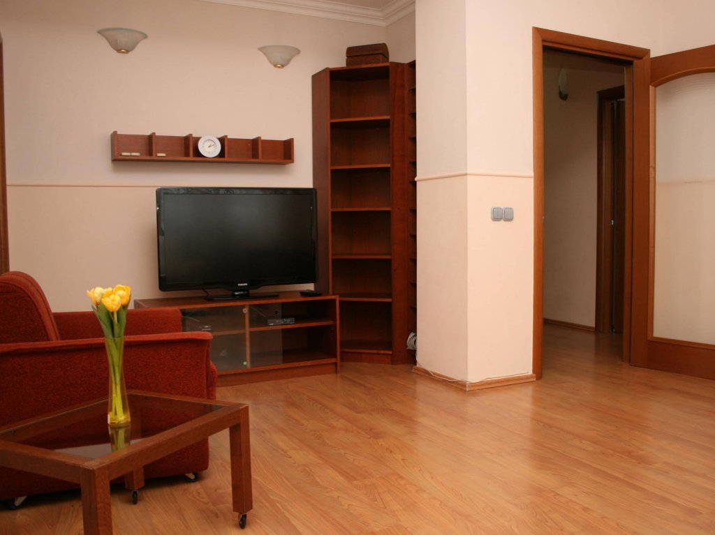 Москва: Intermark Serviced Apartments at Smolenskaya