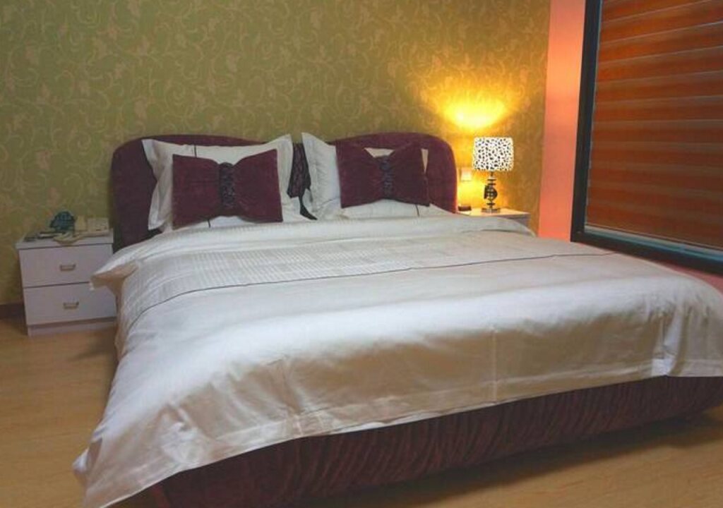 Вэйфан: GreenTree Alliance Weifang Linqu Quanfuyuan Hotel