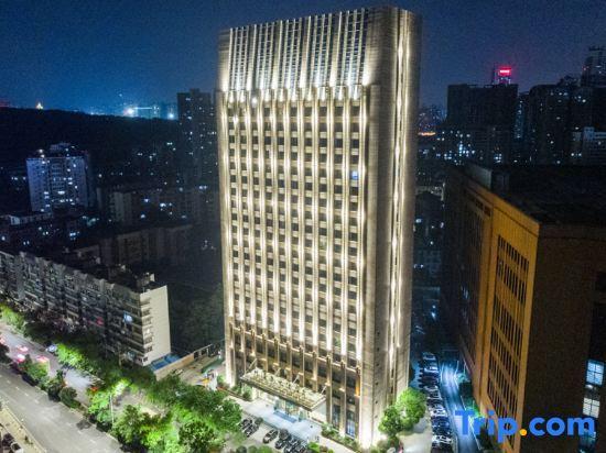 Ухань: Jiuzhou Tongqu Hotel