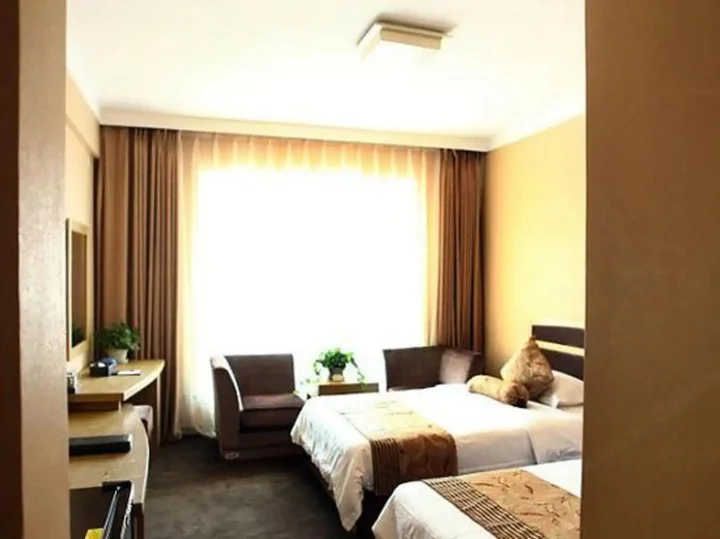 Харбин: Ping'an Business Hotel
