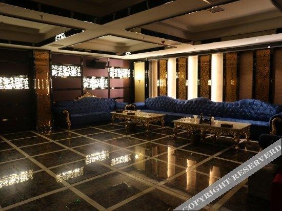 Эньши: Xinnong Court Hotel