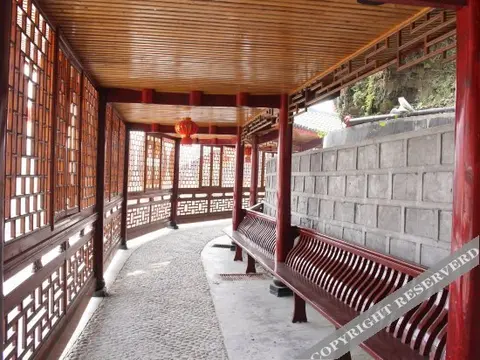 Эньши: Xinnong Court Hotel