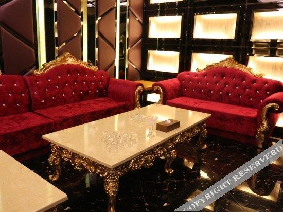 Эньши: Xinnong Court Hotel