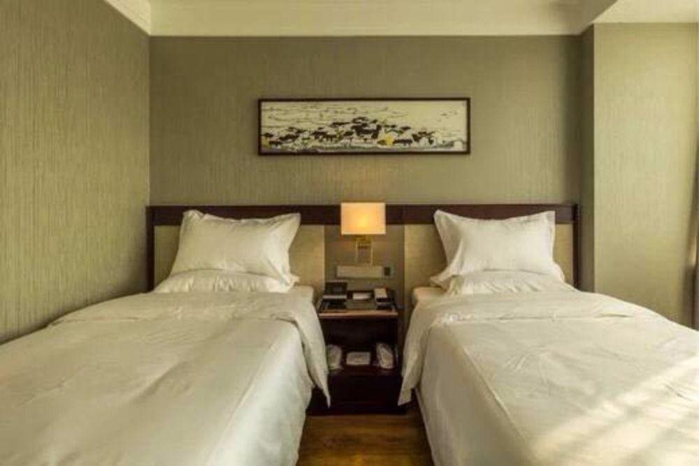 Шэньян: Relmax Hotel
