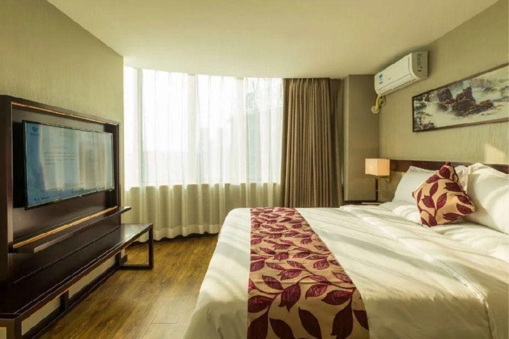 Шэньян: Relmax Hotel