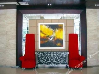 Лунъянь: Yufeng Business Hotel