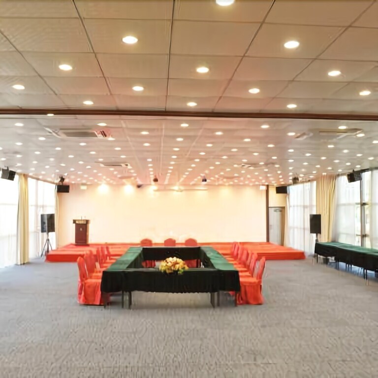Джиангме: Taishan Zehui Hot Spring Resort