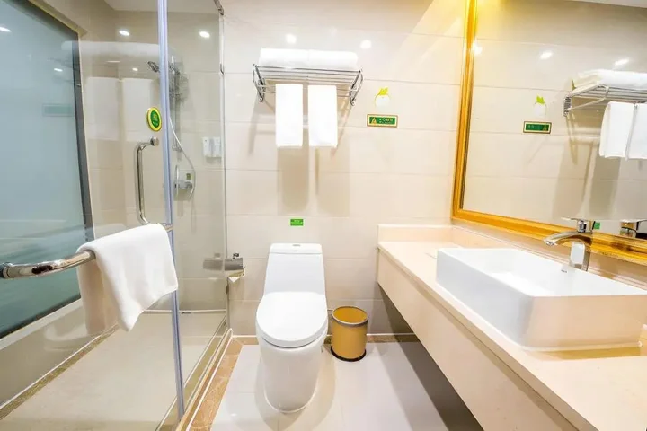 Чжуншань: Vienna International Hotel Zhongshan Torch Center