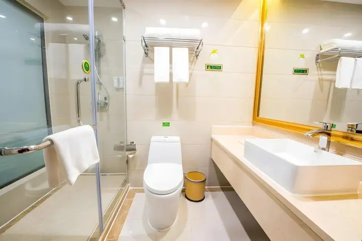 Чжуншань: Vienna International Hotel Zhongshan Torch Center