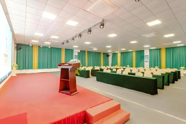 Чжуншань: Vienna International Hotel Zhongshan Torch Center
