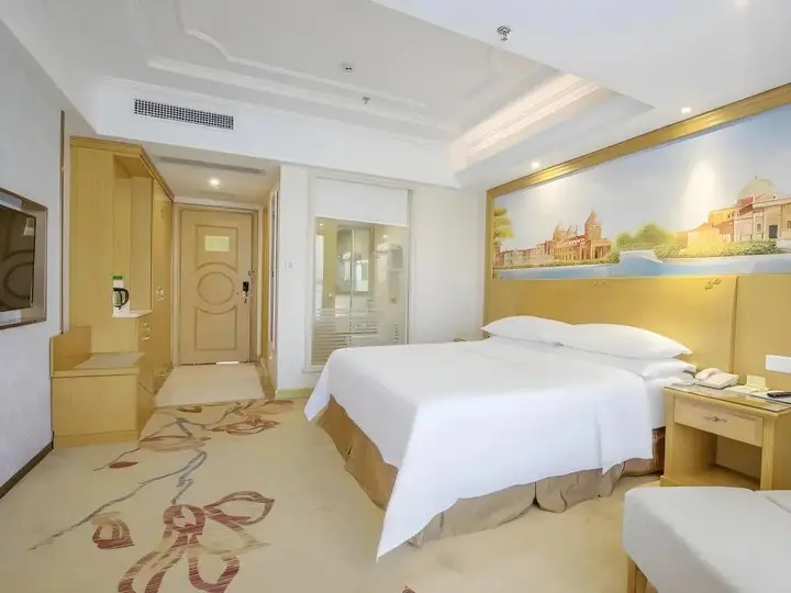 Чжуншань: Vienna International Hotel Zhongshan Torch Center