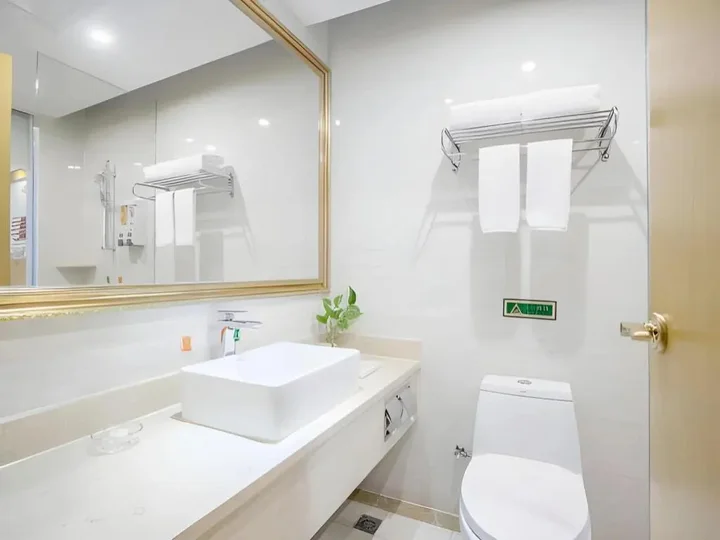 Чжуншань: Vienna International Hotel Zhongshan Torch Center