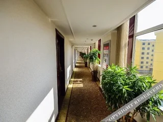 Синин: Shengyin Hotel (Xining Chengnan Exhibition Center)