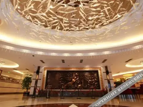 Яань: 雅安雨都饭店