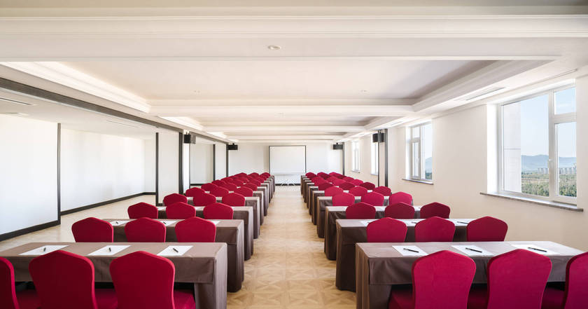 Байшань: Lan Hotel and Spa Changbaishan