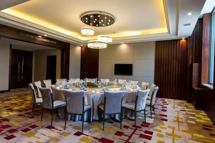 Байшань: Lan Hotel and Spa Changbaishan