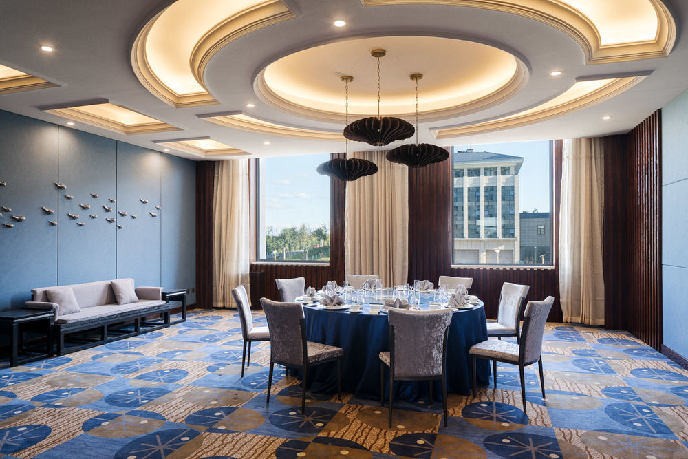 Байшань: Lan Hotel and Spa Changbaishan