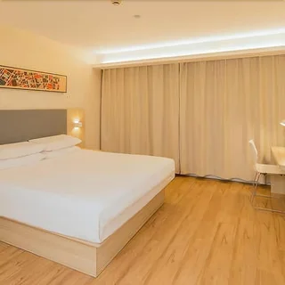 Яньтай: Hanting Hotel (Yantai Railway Station)
