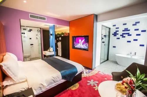 Лоян: Blue Magpie Hotel Shifu Branch