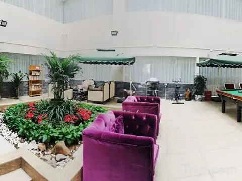 Хэчжоу: Vienna International Hotel (Hezhou High-speed Railway Station)