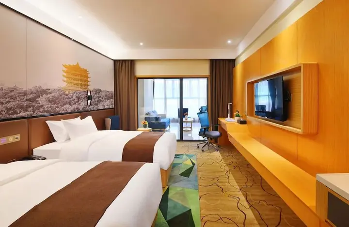 Ухань: New Beacon Airport International Hotel