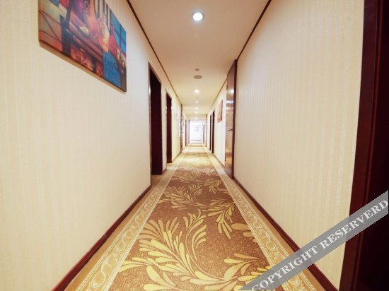 Дэян: Shanshui Impression Hotel (Guanghan Bailun Plaza)