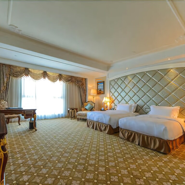 Наньтун: Binhai Jinshi International Hotel