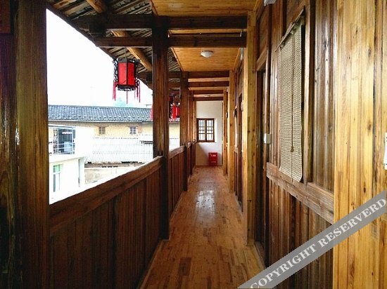 Жангжоу: Tulou Yunshuiyao Jianjia Inn