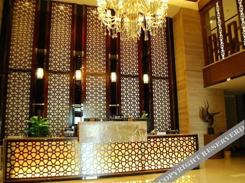 Ухань: Yueju Hotel (Wuhan Xudong Friendship Avenue, Pin MAO Shop)