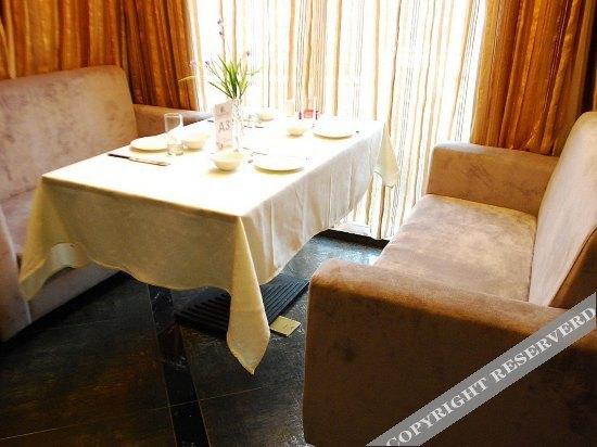 Ухань: Yueju Hotel (Wuhan Xudong Friendship Avenue, Pin MAO Shop)