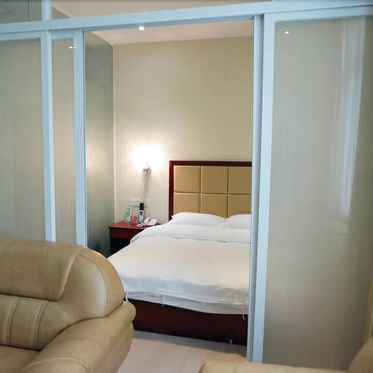 Шаньтоу: Lecheng Business Hotel